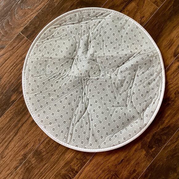 Small Plush Marvel Spider-Man Rug - Picture 2 of 4